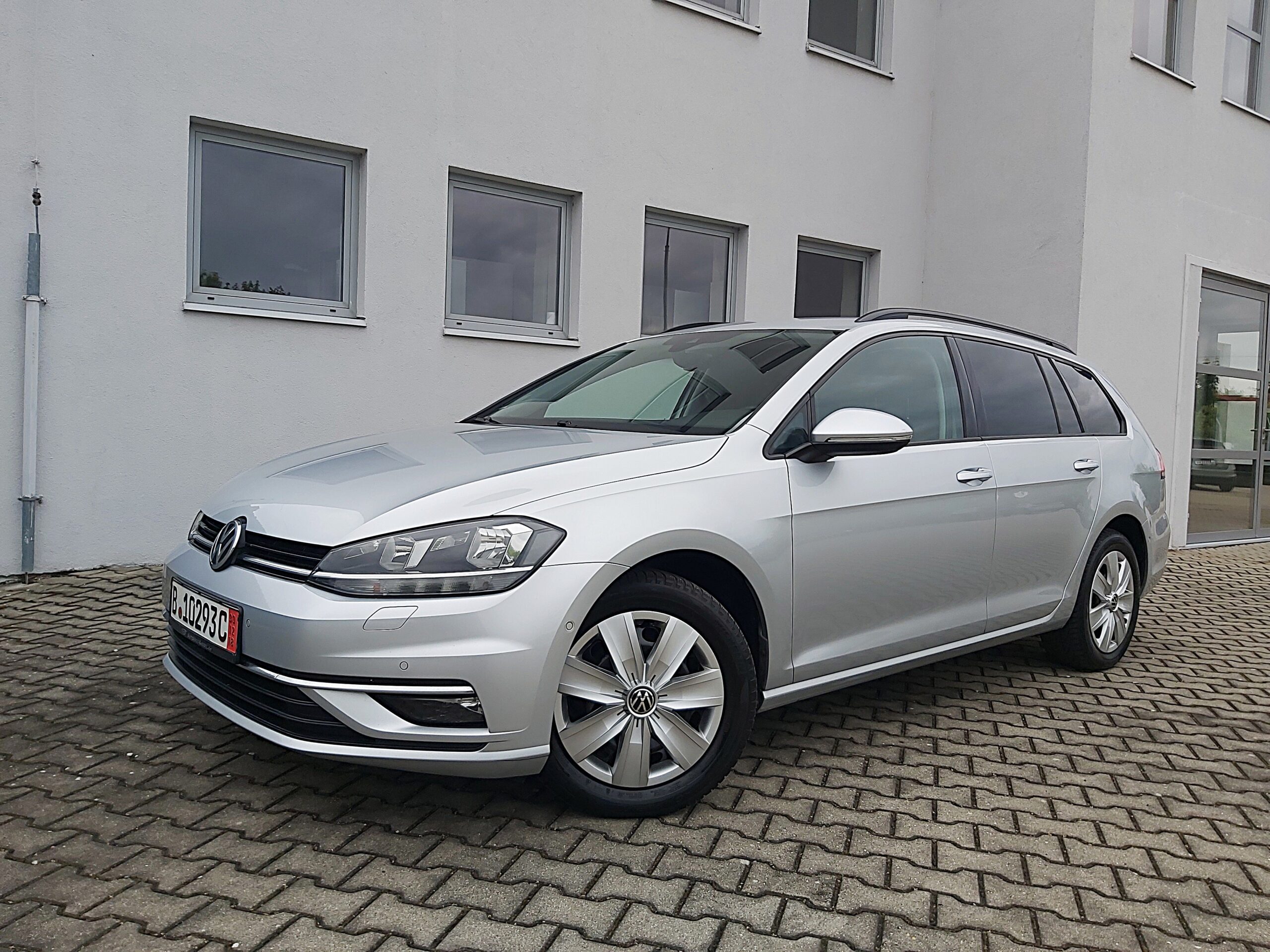 
								VW GOLF VARIANT 1.6 TDi VII. gen full									